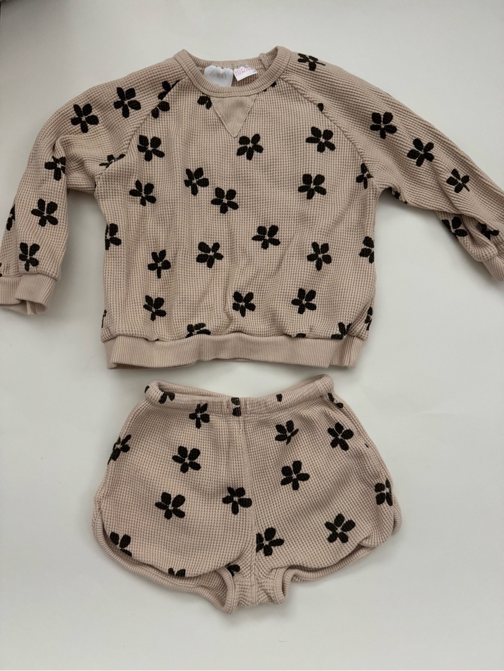 Zara baby 9-12 months Waffle Knit Floral Two-Piece Set